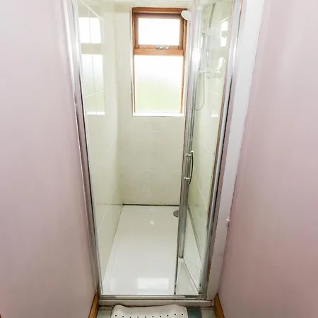 An Maide Ban, Vakantiehuis *